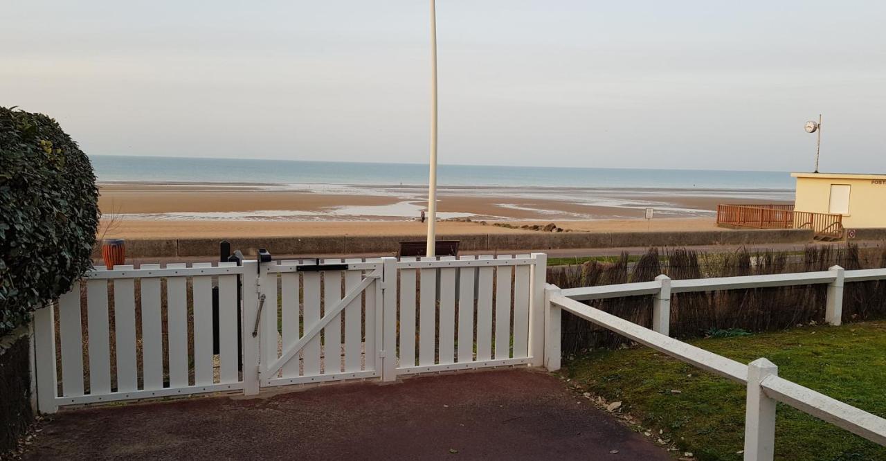 Sejour Romantique A Cabourg, Studio Vue Mer المظهر الخارجي الصورة